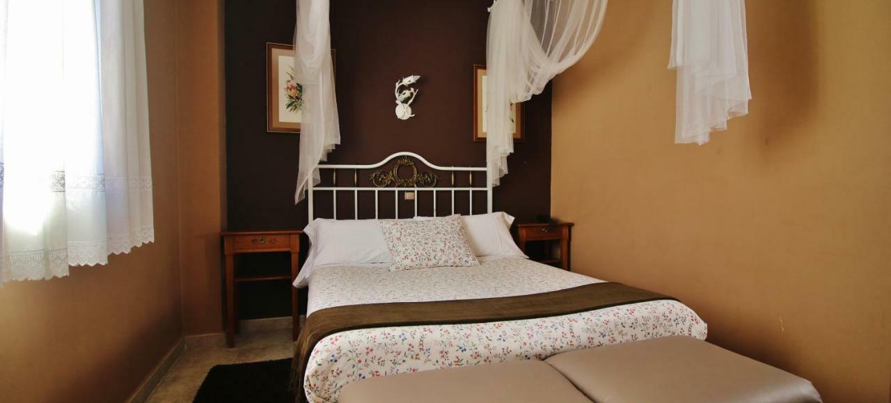 Posada Del Camino Real Torrelaguna Luaran gambar