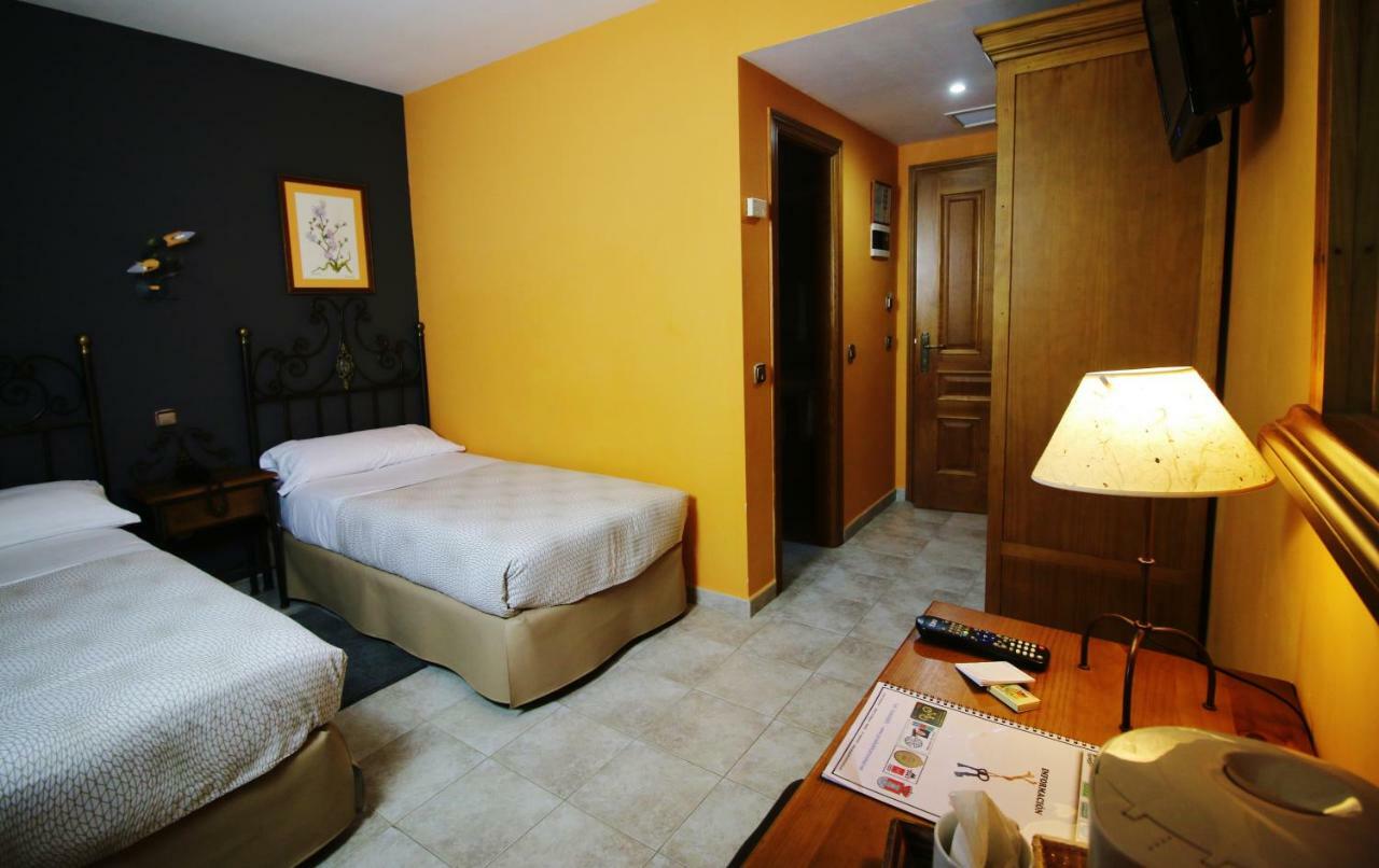 Posada Del Camino Real Torrelaguna Luaran gambar